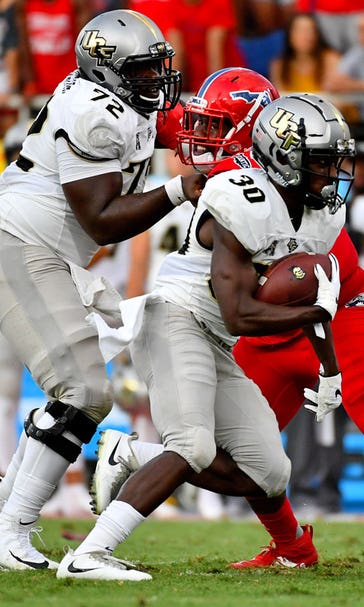 Freshman QB Dillon Gabriel leads No. 18 UCF in rout of FAU